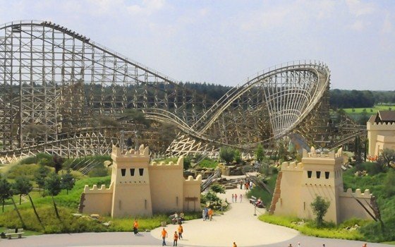 Toverland Sevenum | Attractiepark, Dierentuinen, Achtbaan